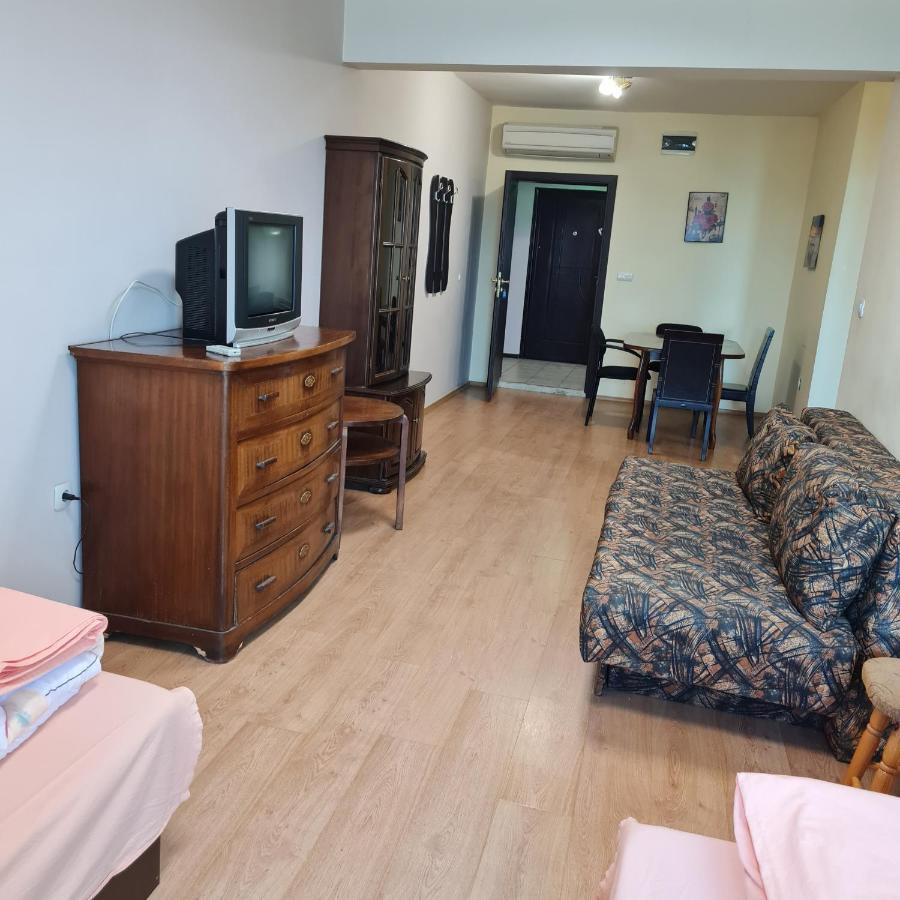 Елка Burgas Exterior foto