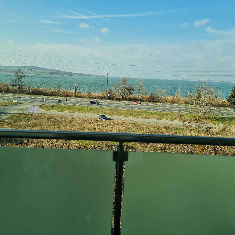 Елка Burgas Exterior foto