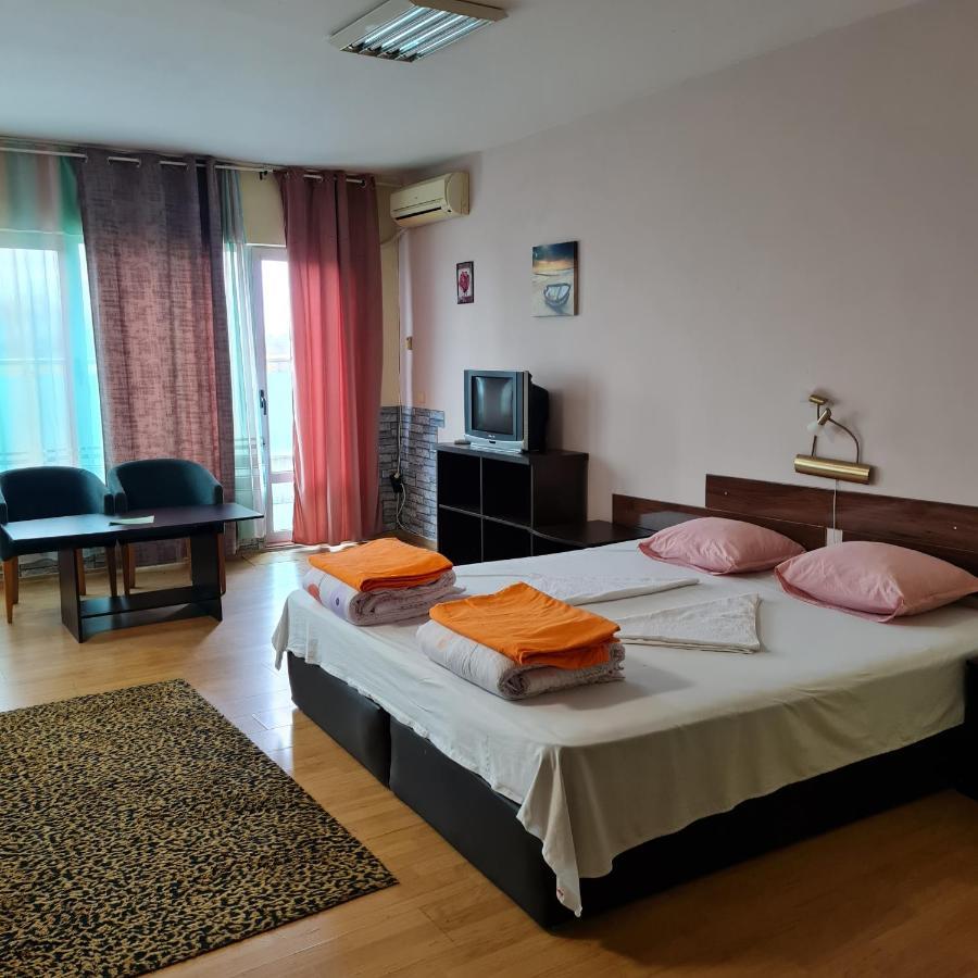Елка Burgas Exterior foto