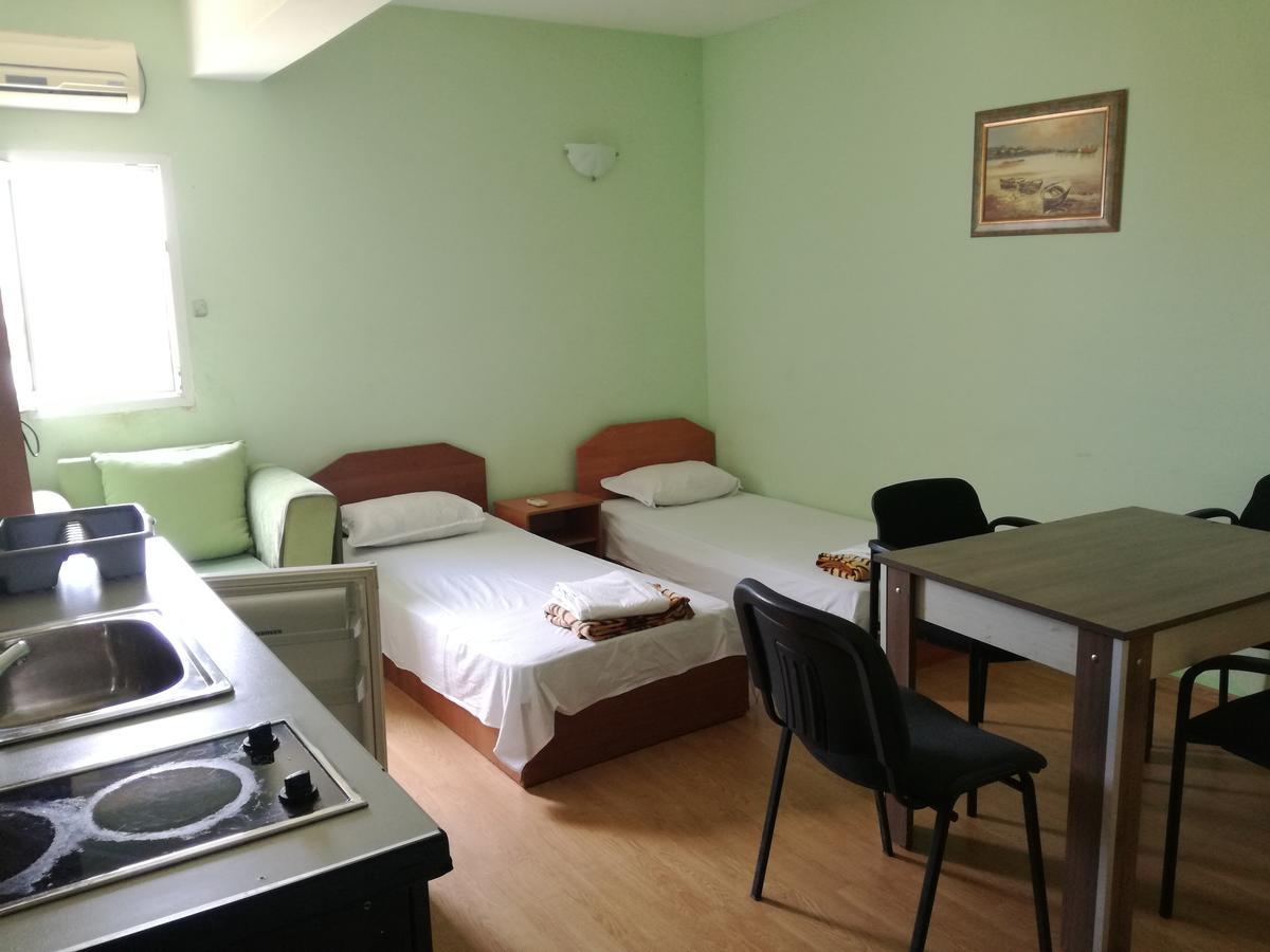 Елка Burgas Exterior foto